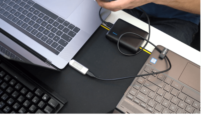 How-to-Charge-Your-Laptop-Using-Laptops